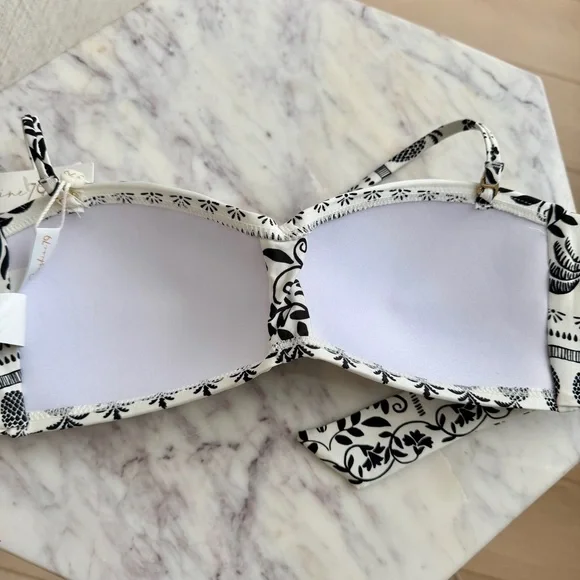 ☀️ Sunshine 79 Convertible Bandeau Bikini Top Ivory Coast Black White 6 Small